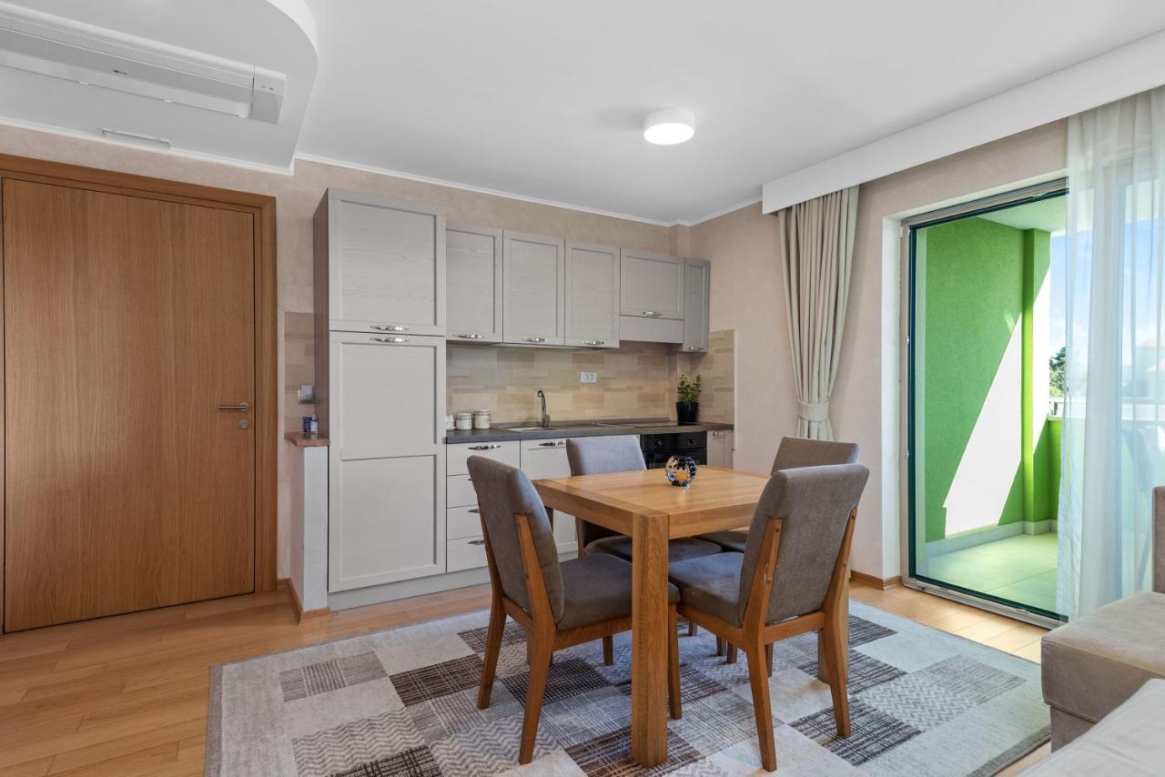 Apartmani Rubinic Турань Экстерьер фото