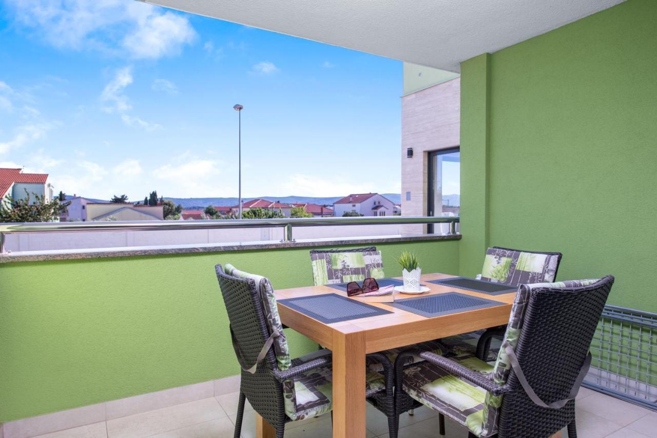Apartmani Rubinic Турань Экстерьер фото