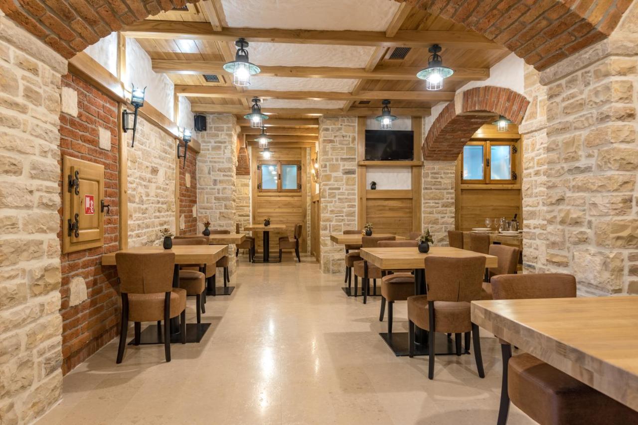 Apartmani Rubinic Турань Экстерьер фото
