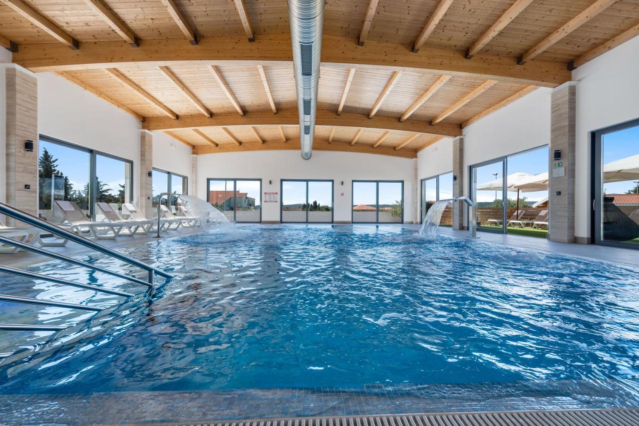 Apartmani Rubinic Турань Экстерьер фото