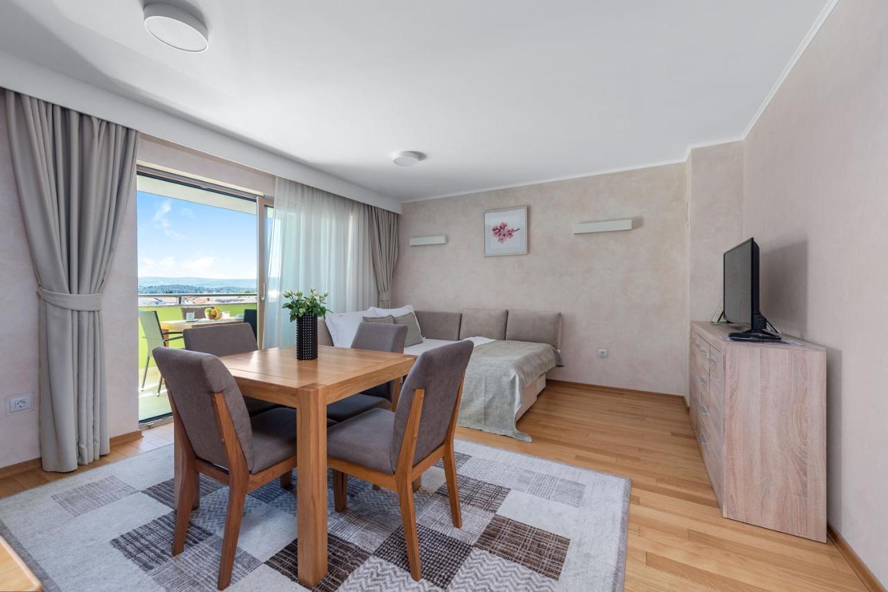 Apartmani Rubinic Турань Экстерьер фото