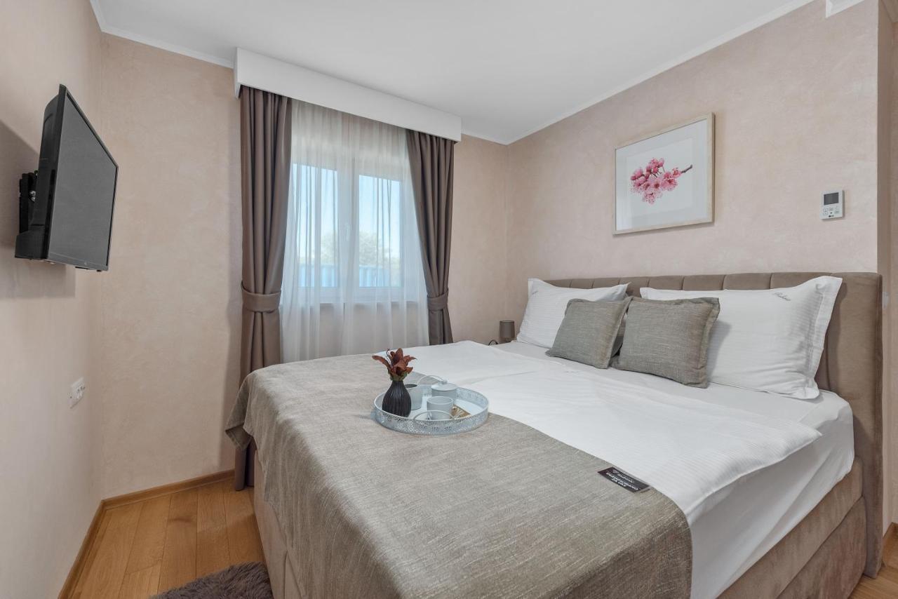 Apartmani Rubinic Турань Экстерьер фото