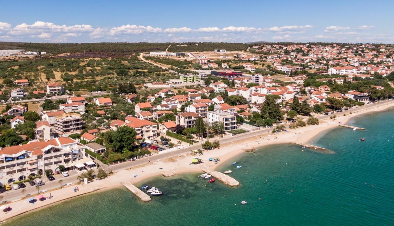 Apartmani Rubinic Турань Экстерьер фото